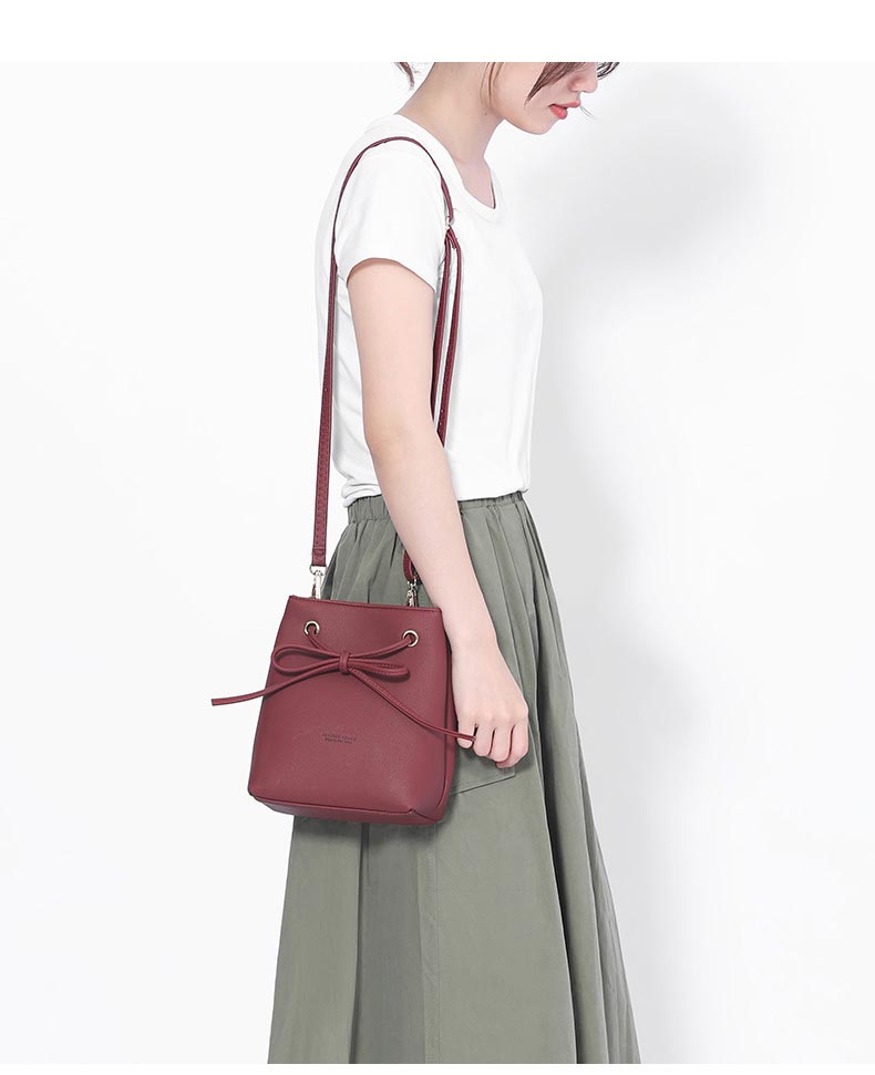 Ladies Shoulder Bag D966-18