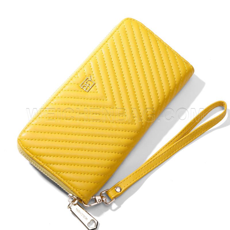 The new perfect for you purse x6906-008