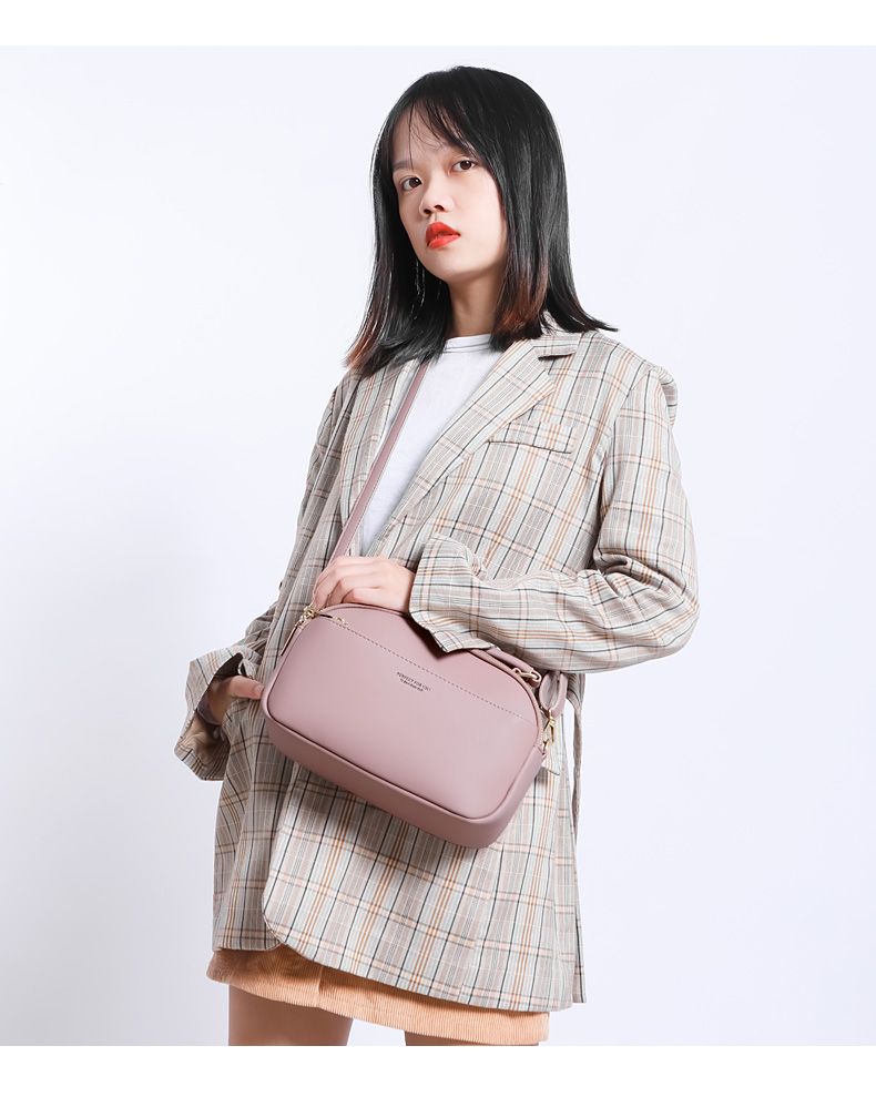 Ladies Shoulder Bag 6981-052 Share