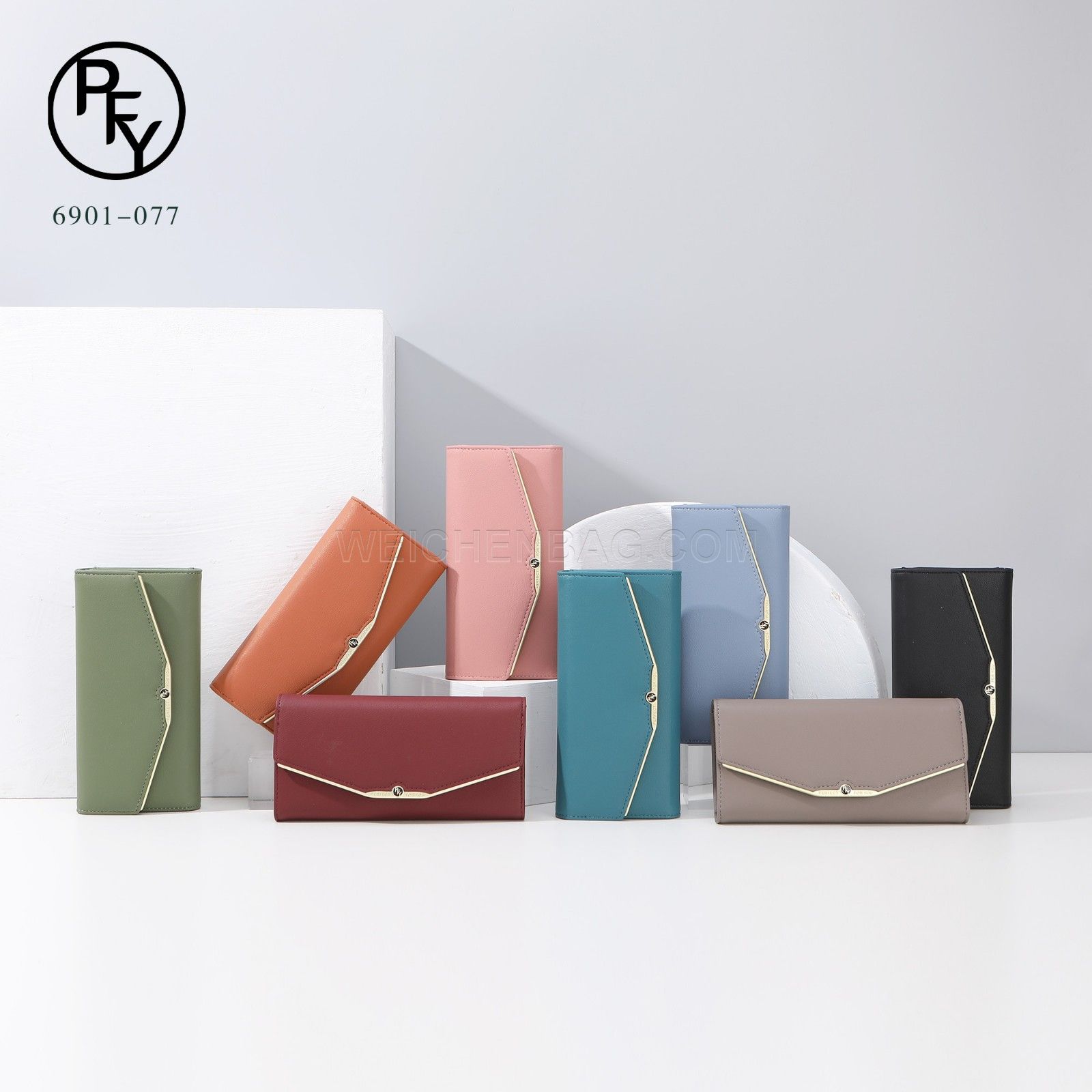 The new perfect for you purse 6901-077