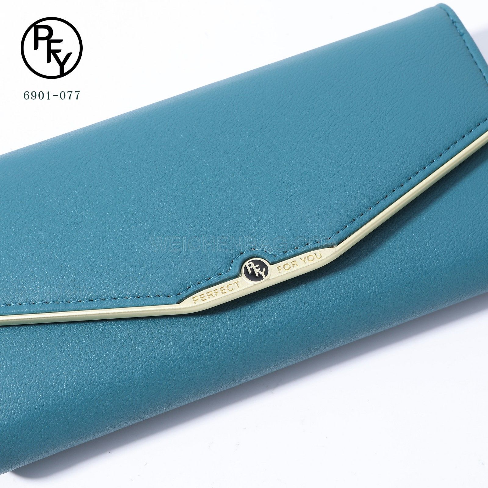 The new perfect for you purse 6901-077