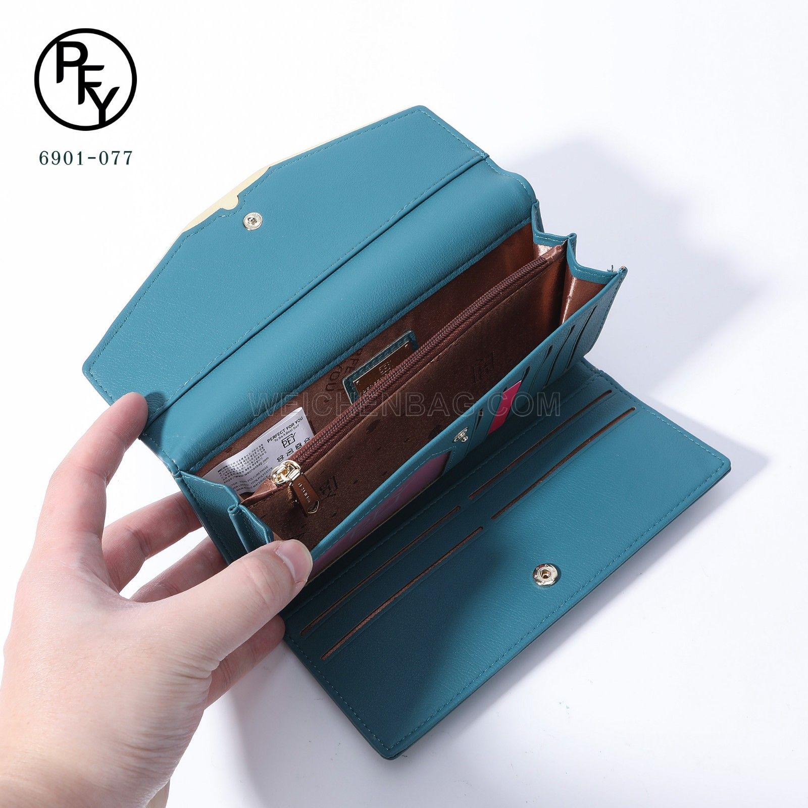 The new perfect for you purse 6901-077