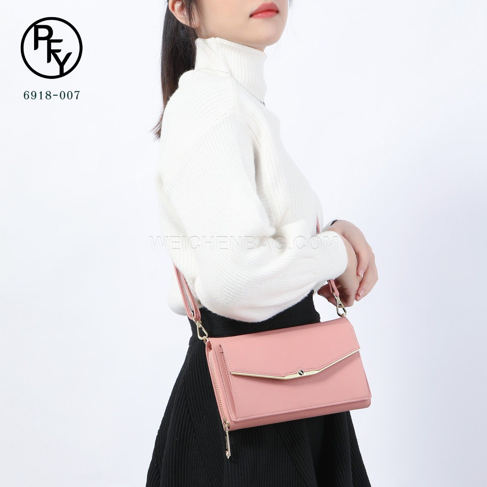 The new perfect for you purse 6918-007