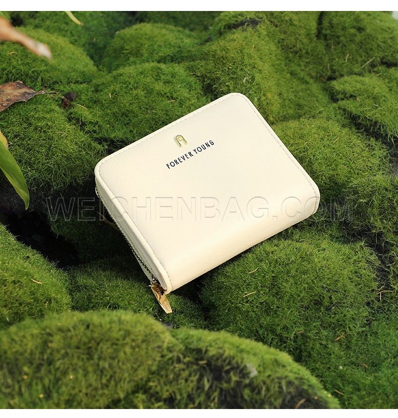 Ladies Short Purse 8409-001Y