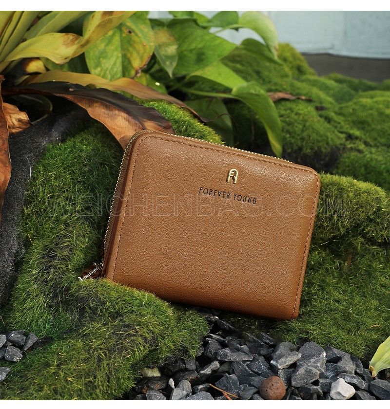 Ladies Short Purse 8409-001Y