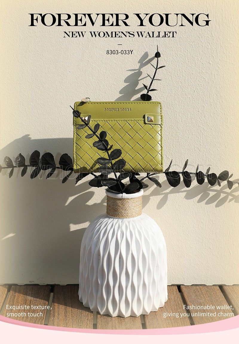 Ladies Short Purse 8303-033Y