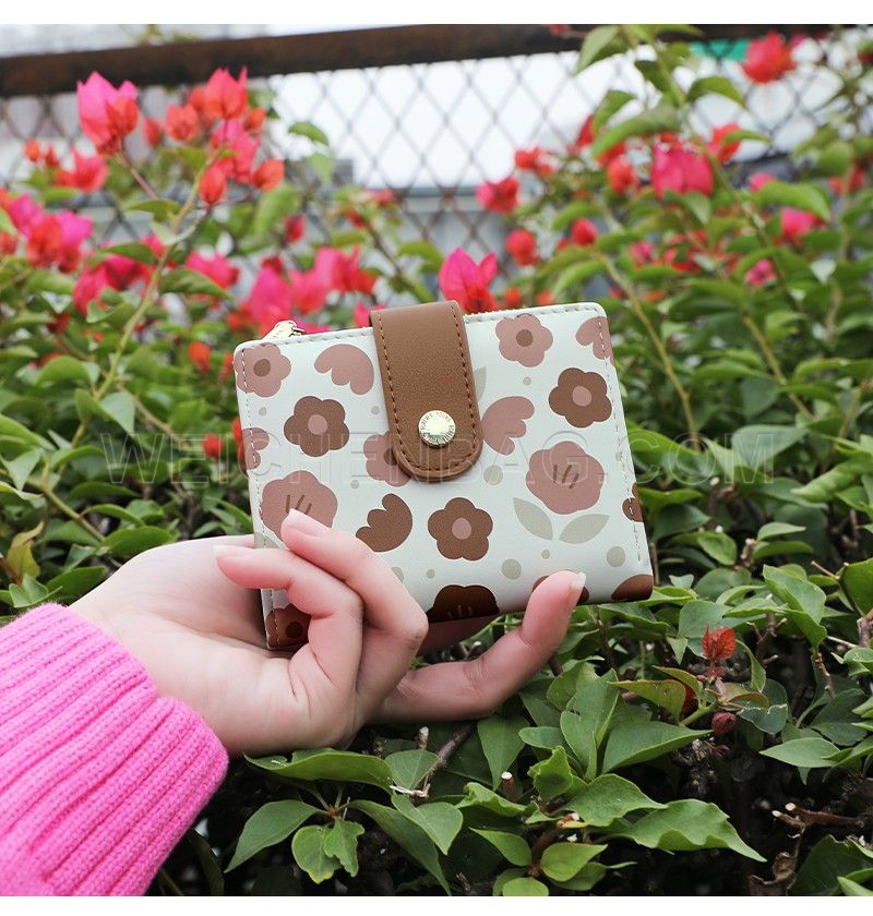 Ladies Short Purse 8303-029Y