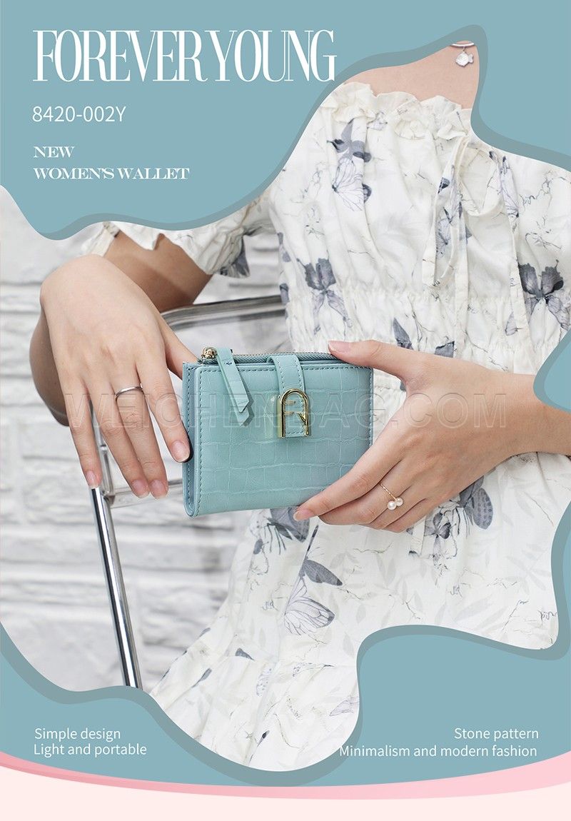 Ladies Short Purse 8420-002Y