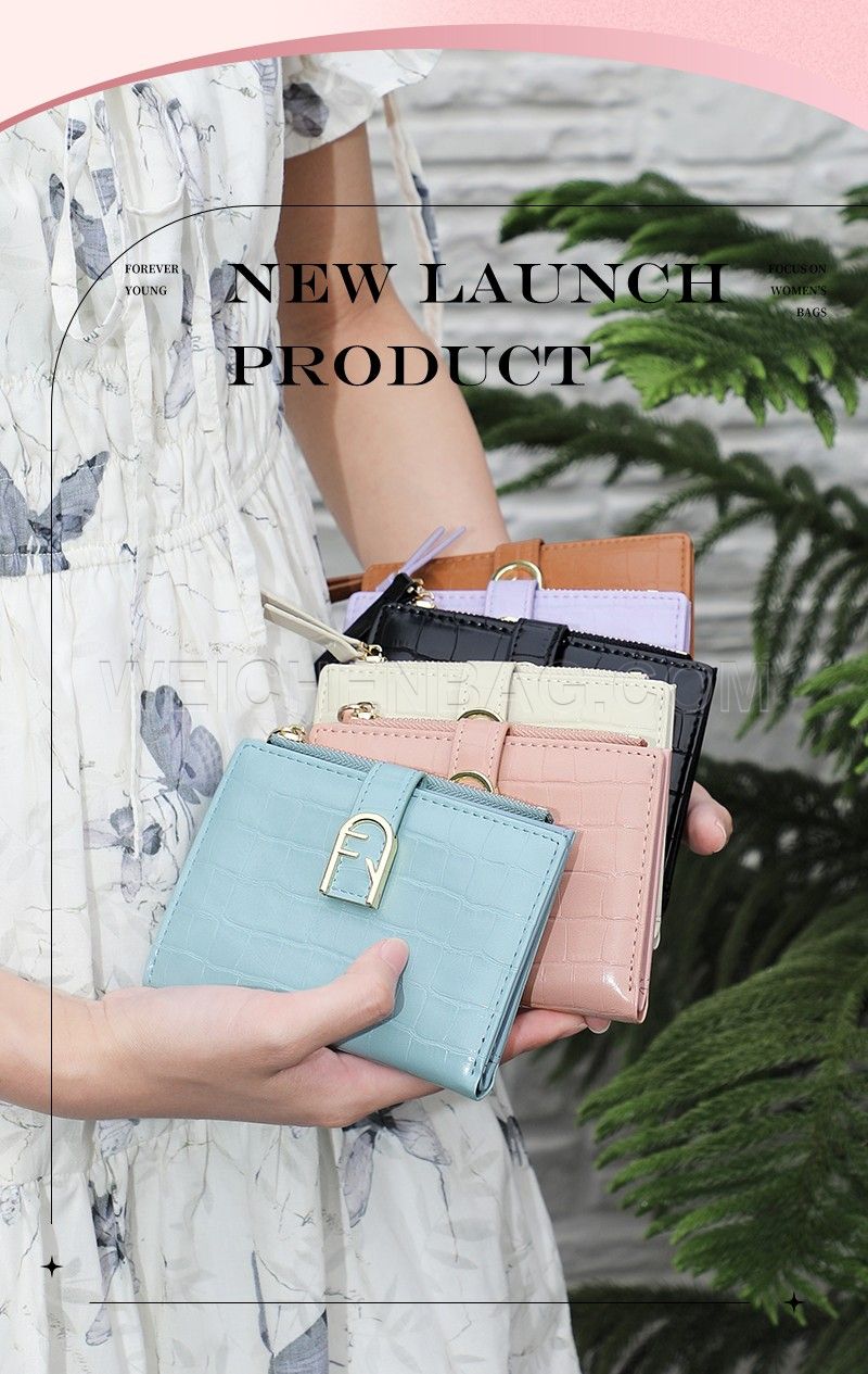 Ladies Short Purse 8420-002Y