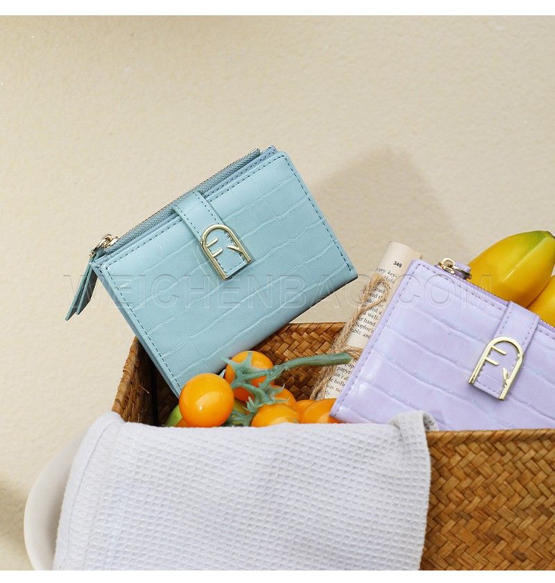 Ladies Short Purse 8420-002Y