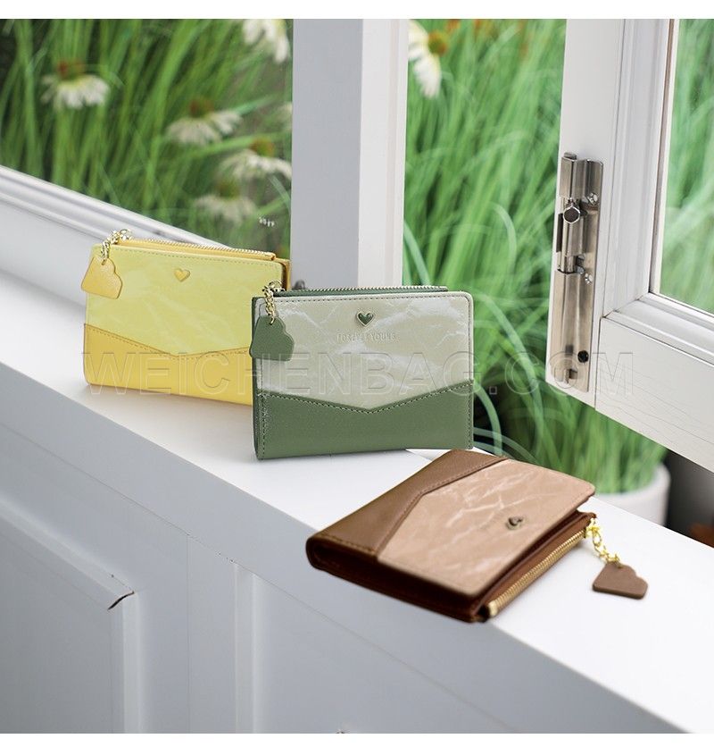 Ladies Short Purse 8420-003Y