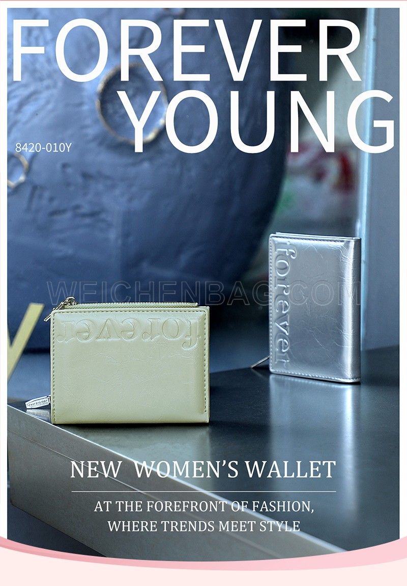 Ladies Short Purse 8420-010Y