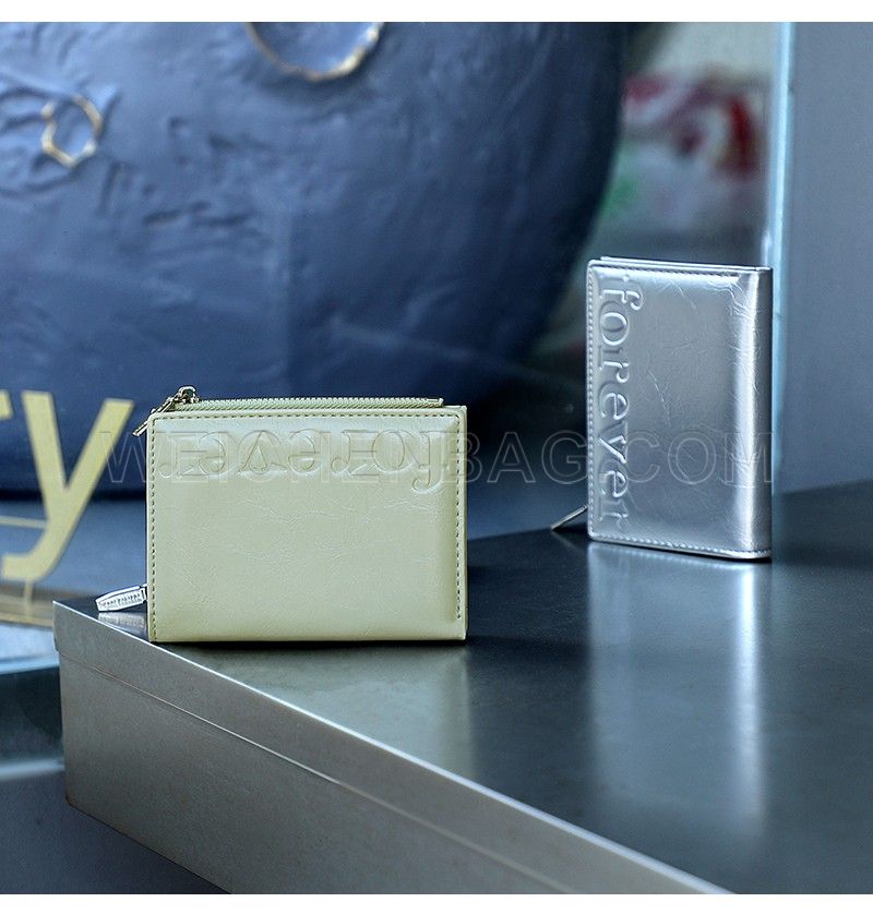 Ladies Short Purse 8420-010Y